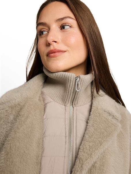 Cosy Cape Jacke im 2-in-1-Look soft taupe grey