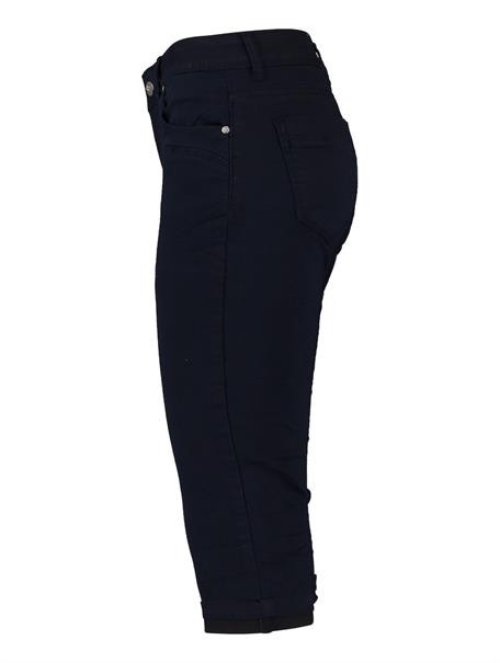 CR C JN Je44nna navy