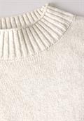 cream white melange