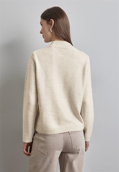 cream white melange