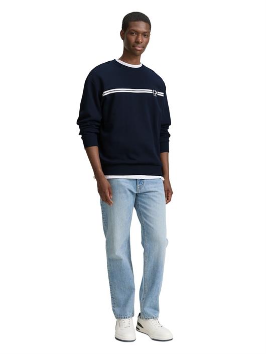 crewneck-sweatshirt-mit-print-sky-captain-blue
