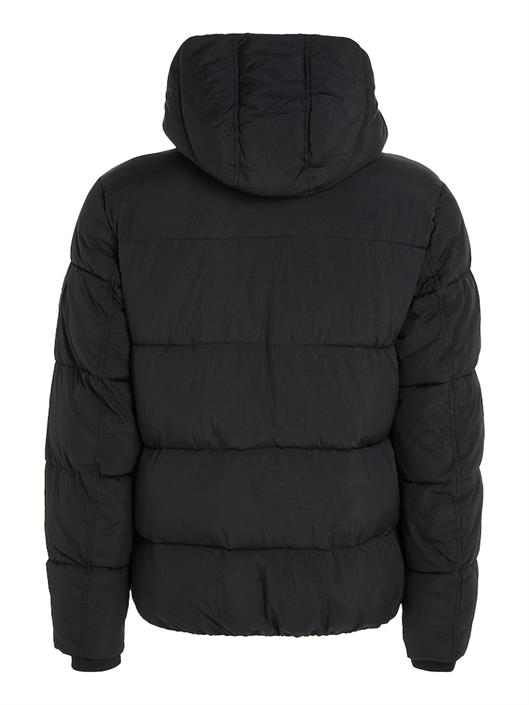 crinkle-nylon-quilt-jacket-ck-black