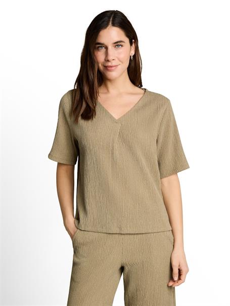 Crinkle T-Shirt mit V-Ausschnitt olive white structure