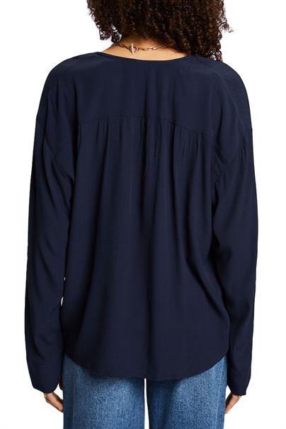 Crêpe-Bluse mit V-Ausschnitt navy