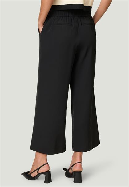 Culotte mit elastichem Bund black beauty