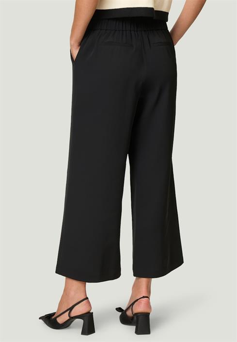 culotte-mit-elastichem-bund-black-beauty