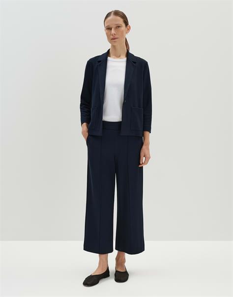 Curilo sleek ocean