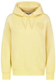 D10608BC02644C pale banana