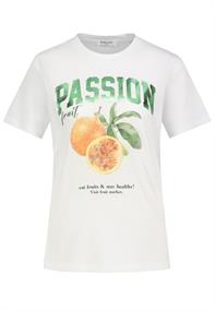 D12022AC02439A white - passion