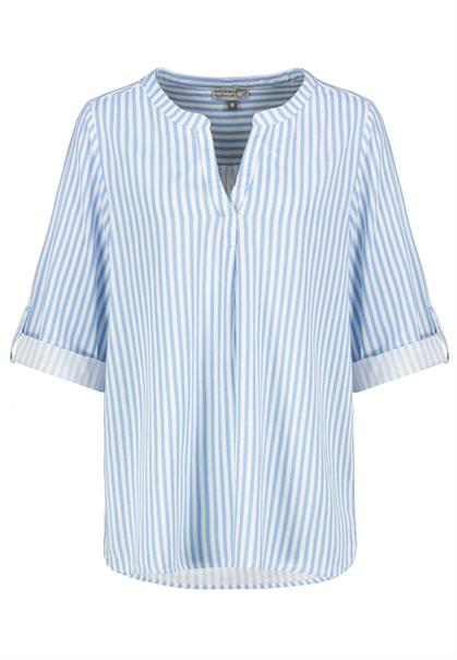 D74512M11117A2 stripes: white-open air blue
