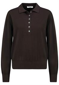 D93031AI90943A deep chocolate brown