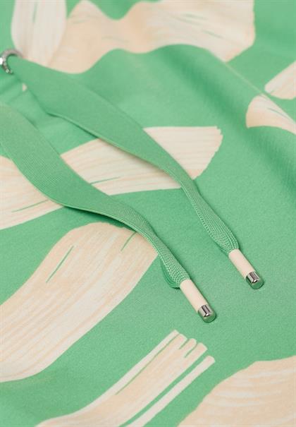 dark bamboo green