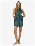 dark blue denim