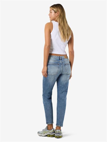 dark blue denim