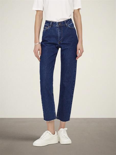 dark blue denim
