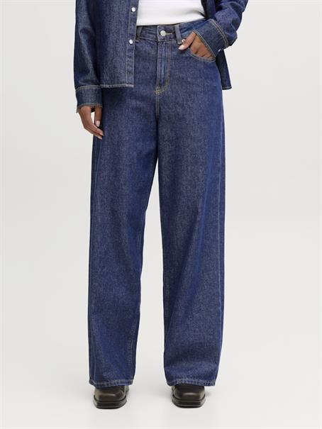 dark blue denim