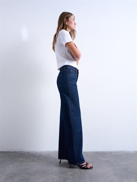 dark blue denim