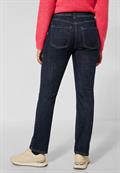 dark blue rinsed wash