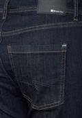 dark blue rinsed wash