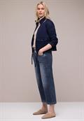 dark blue wash