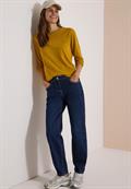 dark blue wash