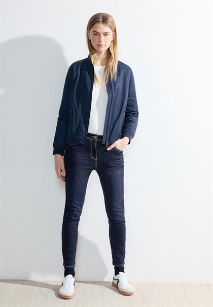 dark blue wash