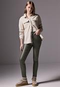 dark laurel green