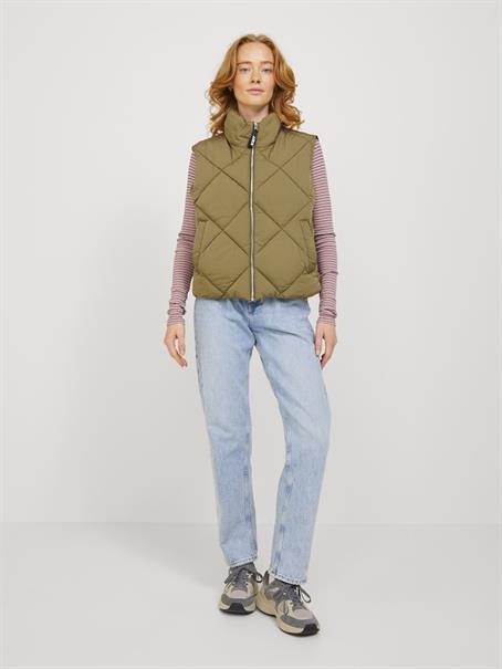 dark olive