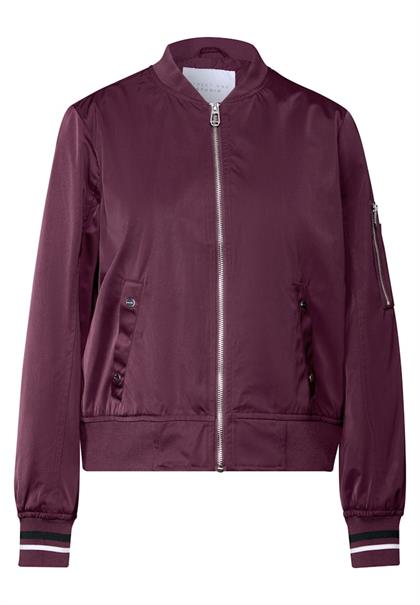 dark plum red