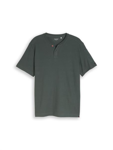 darkest olive