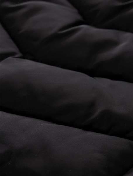 deep black