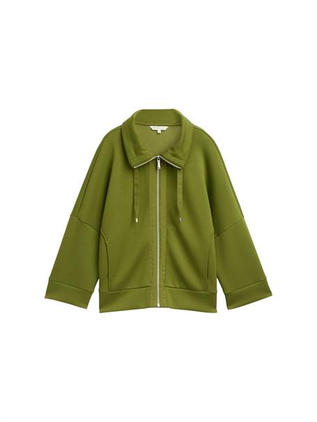 deep ivy green