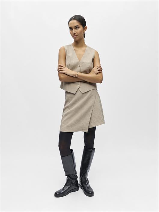 desert-taupe