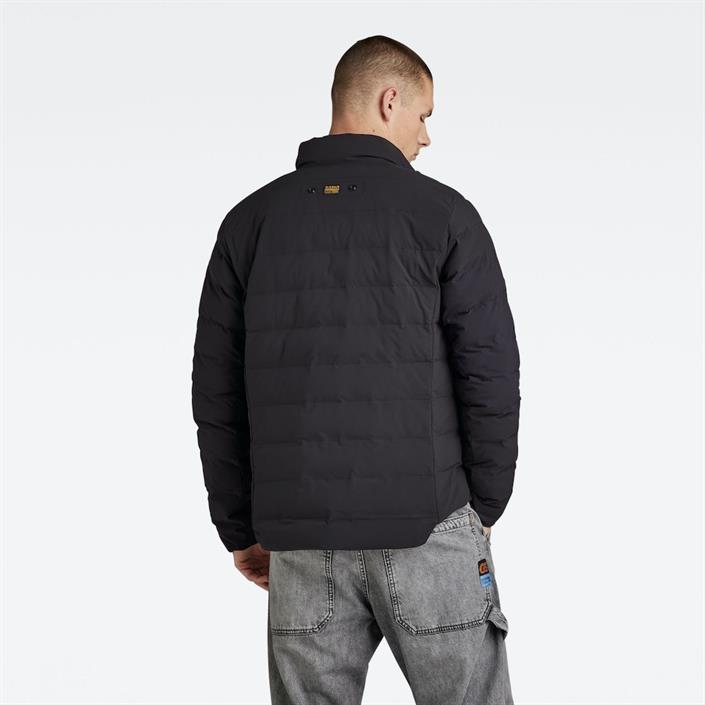 dk-black