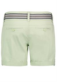 DOB Shorts, mit Aufschlag, schrägeEingriffstasche, breiter Bund mit Gürtel cloudy green