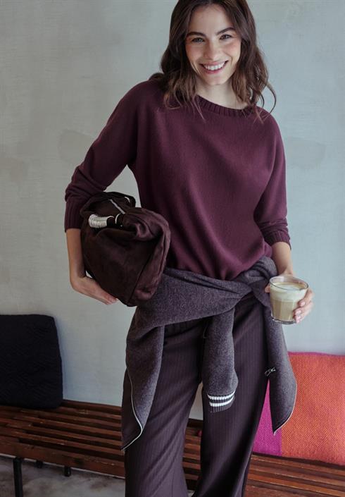 dolman-pullover-royal-plum