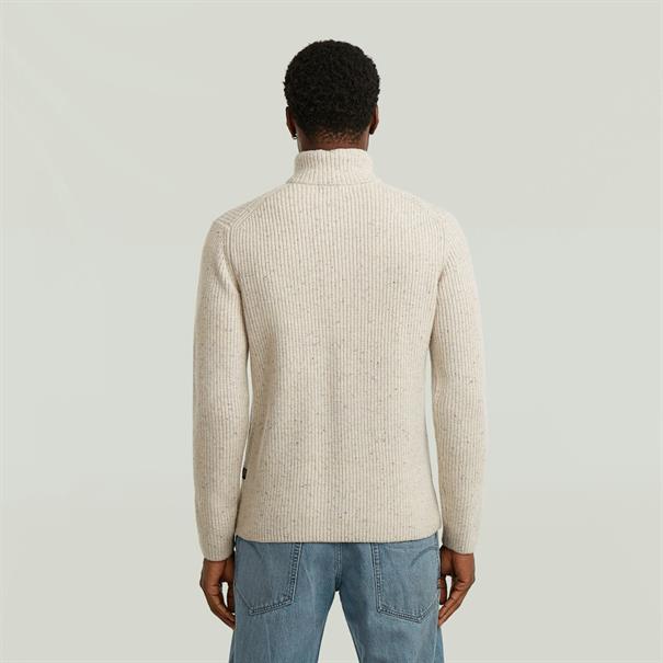 Double collar half zip knit whitebait