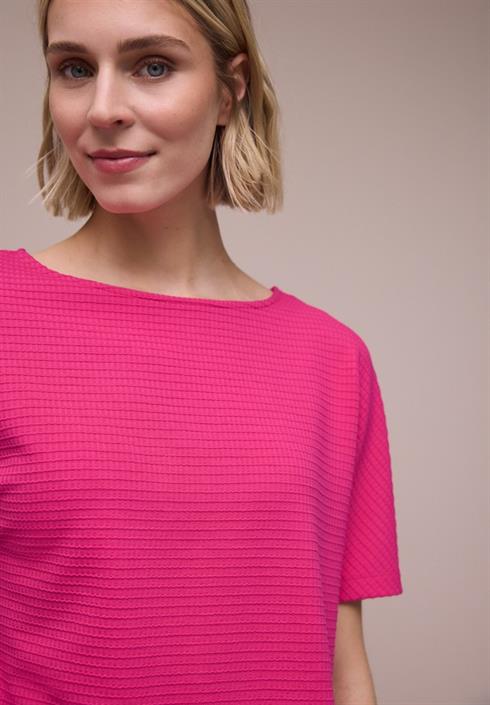 dropped-shoulder-shirt-mit-struktur-magenta-dream