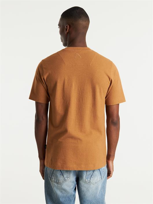 e70-e7002-tobacco-brow