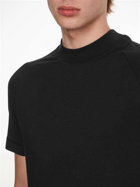 ELEVATED LOGO TAPE T-SHIRT ck black