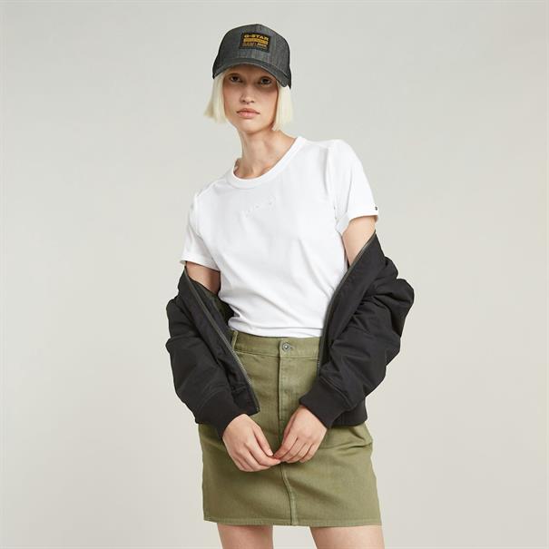 Embro g-script logo r t wmn white