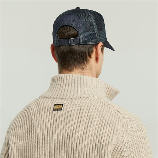 Essential half zip knit dk brick