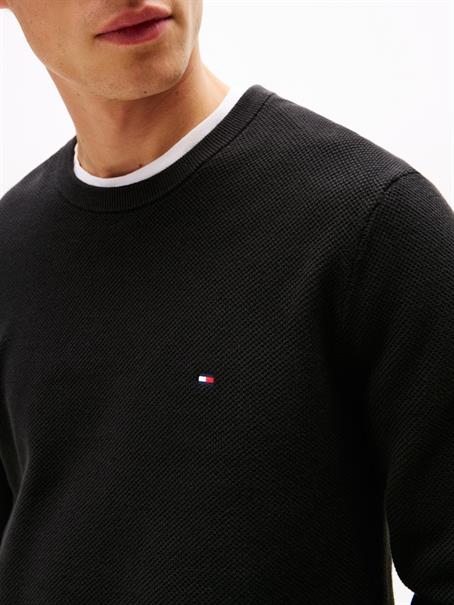 ESSENTIAL STRUCTURE CREW NECK black