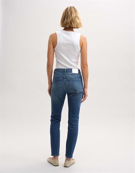 Evita daily blue