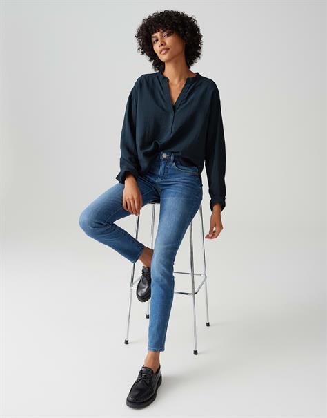 Evita daily blue