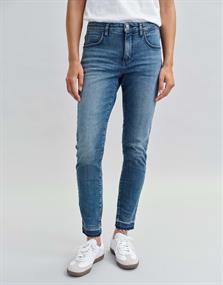 Evita urban sky blue black