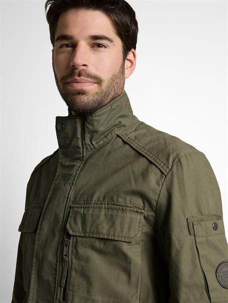 Feldjacke aus Baumwolle faded leaf green