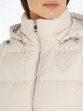 FEMININE MW RECYCLED DOWN VEST classic beige