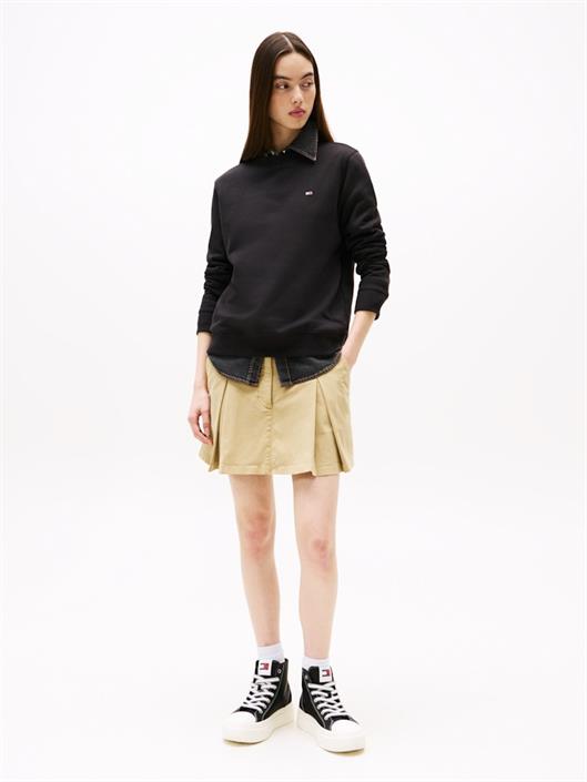 flag-embroidery-brushed-fleece-sweatshirt-black