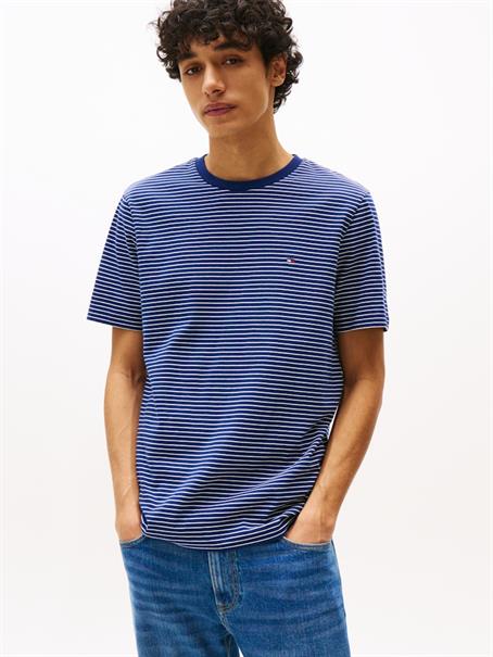 Flag Embroidery Crew Neck T-Shirt preppy navy-ivory petal